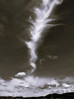 2025年8月の空3 2025年8月の空3 巻雲,上層雲,筋状の写真素材