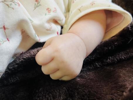赤ちゃんの手 赤ちゃんの手,赤ちゃん,かわいいの写真素材