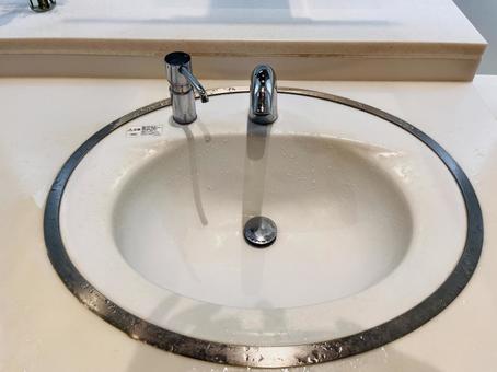 洗面台 洗面台,手洗い,水道の写真素材