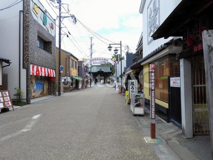 豊川稲荷　表参道 豊川稲荷,表参道,商売繫盛の写真素材