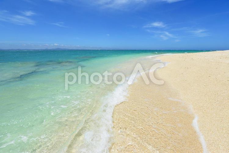 南国沖縄の美しいビーチ 沖縄,海,ビーチの写真素材