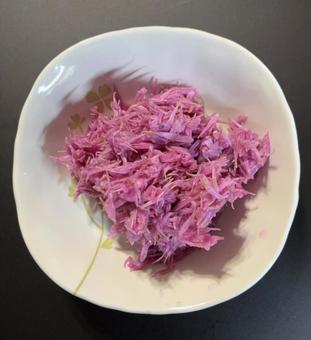 自家栽培の食用菊もってのほかのお浸し 食用菊,もってのほか,自家栽培の写真素材