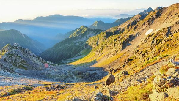 槍ヶ岳山荘の朝 槍ヶ岳山荘の朝 山,登山,槍ヶ岳の写真素材