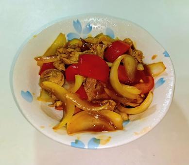 豚肉とパプリカの黒酢炒め 甘酢,パプリカ,黒酢の写真素材