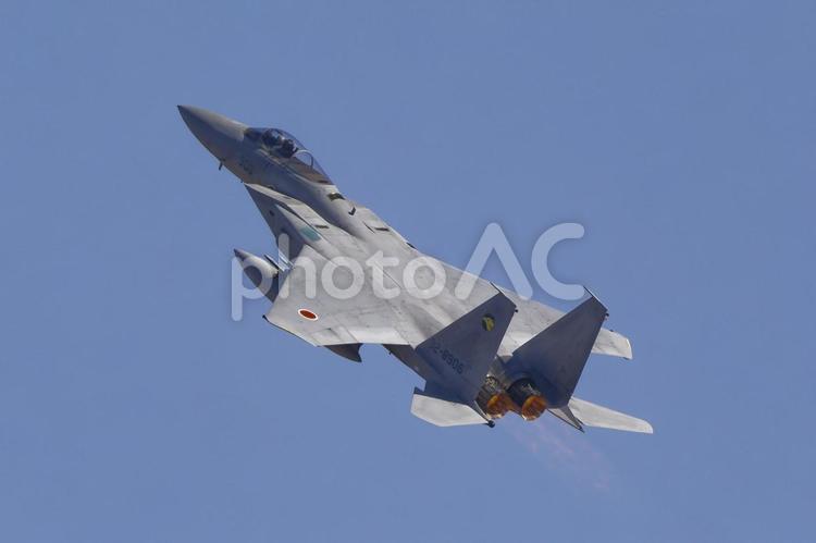 上昇f-15j 上昇,訓練,空自の写真素材