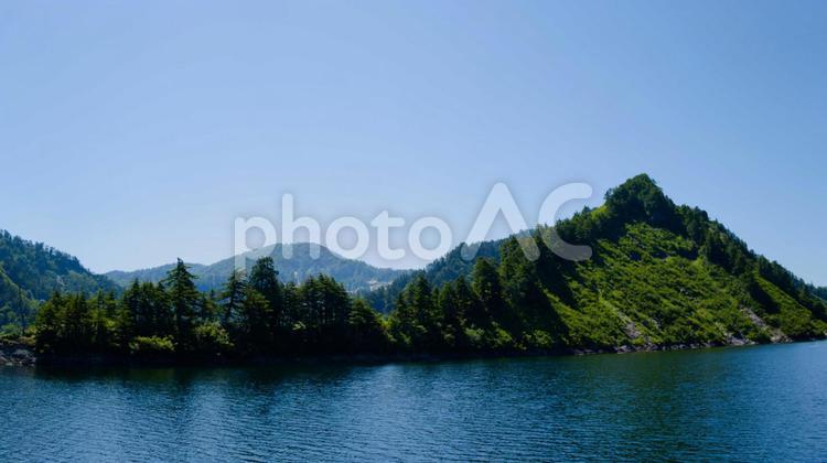 奥只見の乗船場から尾瀬へ ダム,魚沼,レジャーの写真素材