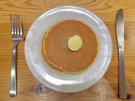 パンケーキとカトラリー パンケーキとカトラリー パンケーキ,ケーキ,ホットケーキの写真素材