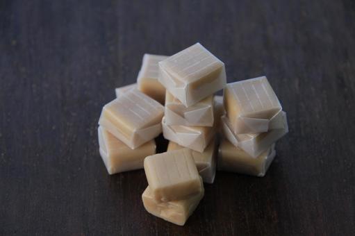 ジンギスカンキャラメル お菓子 ジンギスカンキャラメル お菓子の写真