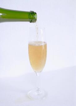 注ぐシャンパン シャンパン,グラス,注ぐの写真素材
