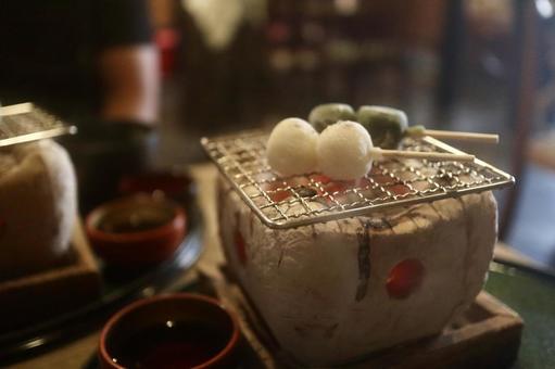 日本を感じる焼き団子 日本を感じる焼き団子の写真