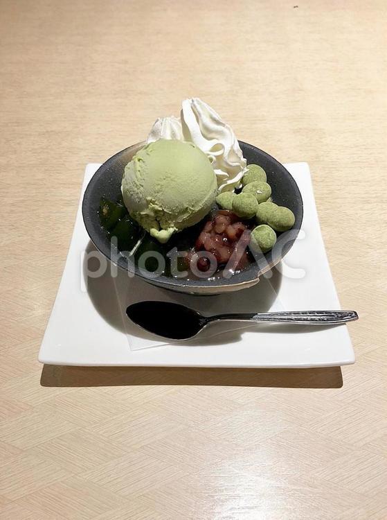 抹茶のアイスクリーム入りみつ豆 抹茶みつ豆,みつ豆,抹茶アイスクリームの写真素材