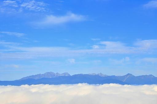 高ボッチ高原から眺める北アルプス連峰  北アルプス,連峰,山の写真素材