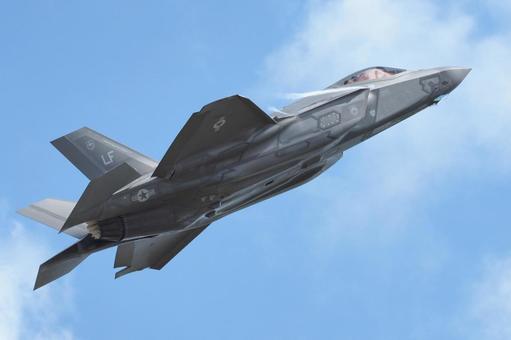 F-35Aステルス戦闘機 f35a,ステルス戦闘機,ジェット戦闘機の写真素材