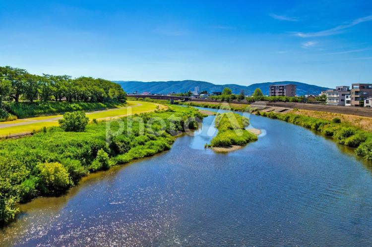 福井市街を流れる足羽川 福井,足羽川,川の写真素材
