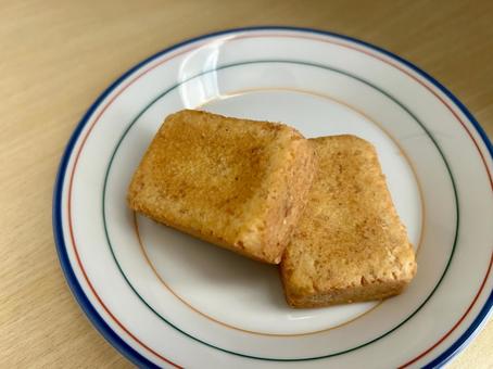 台湾土産パイナップルケーキ(鳳梨酥) 台湾土産パイナップルケーキ(鳳梨酥) パイナップルケーキ,台湾,お土産の写真素材