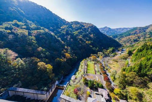 群馬県 四万川ダムの秋景色 群馬県 四万川ダムの秋景色 秋,紅葉,ダムの写真素材