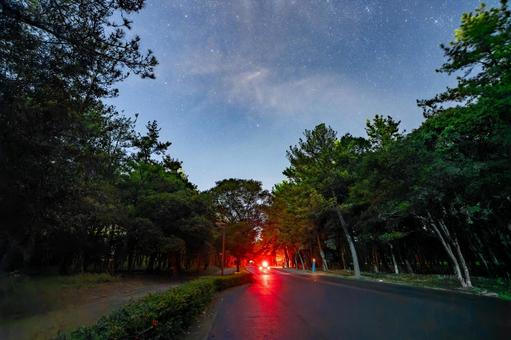 夜の阿波岐原パークウェイ 夜の阿波岐原パークウェイ 道路,交通,夜景の写真素材