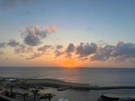 地中海の朝日 朝日,空,旅の写真素材