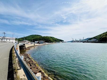 漁港の風景 漁港の風景の写真
