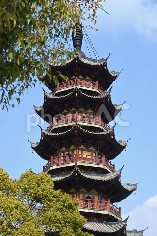 上海・龍華寺 上海,仏教,寺院の写真素材