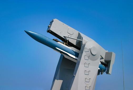 海上自衛隊護衛艦に搭載された対空ミサイル 海上自衛隊護衛艦に搭載された対空ミサイルの写真