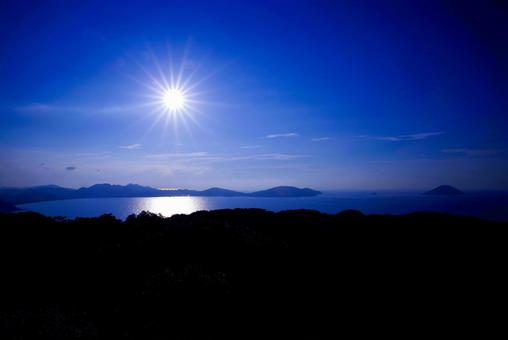 能古島の太陽 能古島の太陽の写真