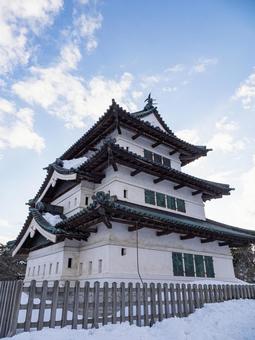 真冬の弘前城天守閣 弘前城,天守閣,弘前市の写真素材