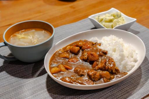 カレーライスと夕食 カレーライスと夕食 カレー,カレーライス,ご飯の写真素材