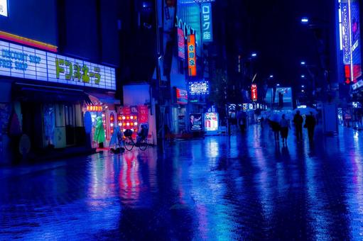 雨夜の浅草 サイバーパンク,浅草,幻想的の写真素材