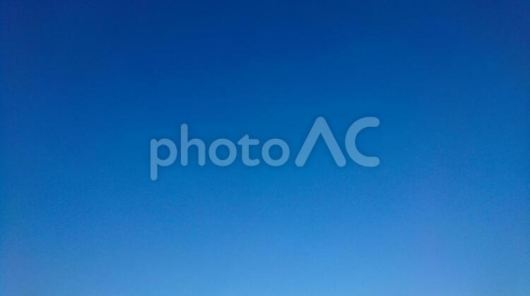 晴天 青空 雲ひとつない 青空,晴天,快晴の写真素材
