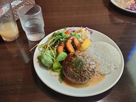 ハンバーグ ハンバーグ ハンバーグ,食事,ランチの写真素材