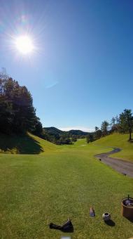 太陽とゴルフ ゴルフ場,ゴルフ,スポーツの写真素材
