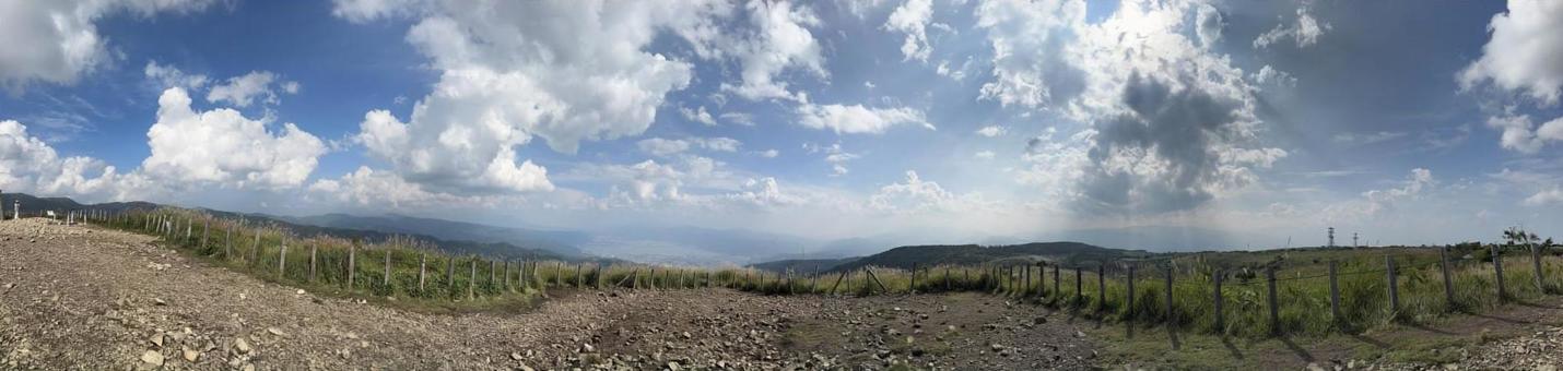 高ボッチ山頂より2025(パノラマ) 高ボッチ山頂より2025(パノラマ)の写真