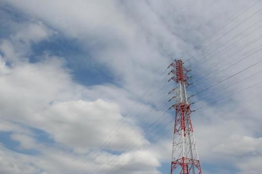 青空 青空 台風,空,タワークレーンの写真素材