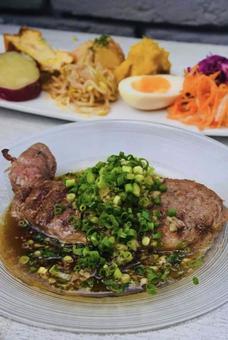 和風ステーキランチの写真