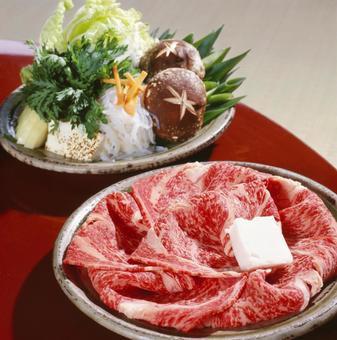 すき焼き すき焼き すき焼き,牛肉,霜降りの写真素材