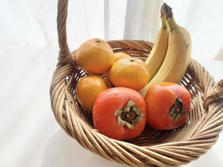 フルーツのかご盛り フルーツ,果物,くだものの写真素材