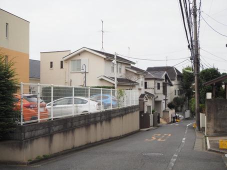 祖師ヶ谷の街並み(東京都・世田谷区) 祖師ヶ谷の街並み(東京都・世田谷区) 祖師ヶ谷通り,祖師ヶ谷,街並みの写真素材