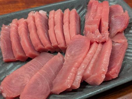 マグロの刺身 マグロの刺身の写真