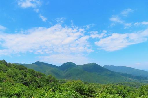 【岡山県】鬼女台展望休憩所からの眺め 【岡山県】鬼女台展望休憩所からの眺め 大山,山,伯耆大山の写真素材