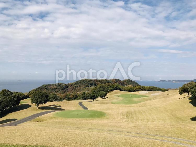 海を望む丘のコース ゴルフ,ゴルフ場,景色の写真素材