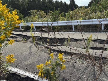 能登半島地震(1年10ヶ月経過) 能登半島地震(1年10ヶ月経過) 能登半島地震,能登,地震の写真素材