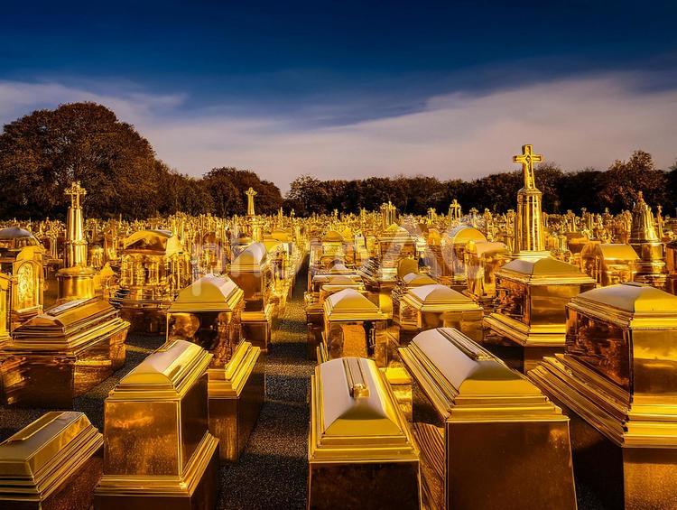 黄金の墓地 ハロウィン,墓地,ホラーの写真素材