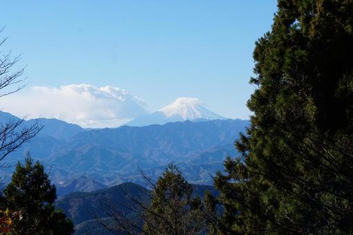 かげのぶやま 空,風景,自然の写真素材