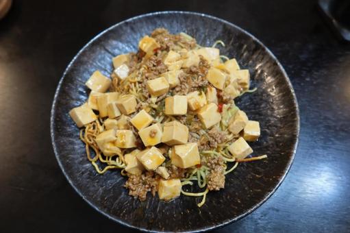 麻婆豆腐焼きそば 麻婆豆腐焼きそばの写真