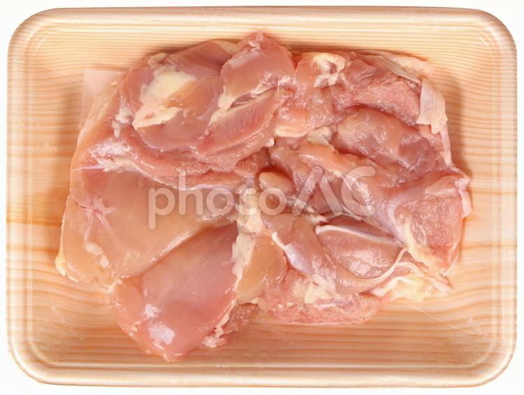 切り抜き素材　鶏モモ肉　トレイ付き1 肉,モモ肉,鳥もも肉の写真素材