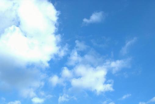 晴れた美しい空 晴れた美しい空 空,ブルー,夢の写真素材