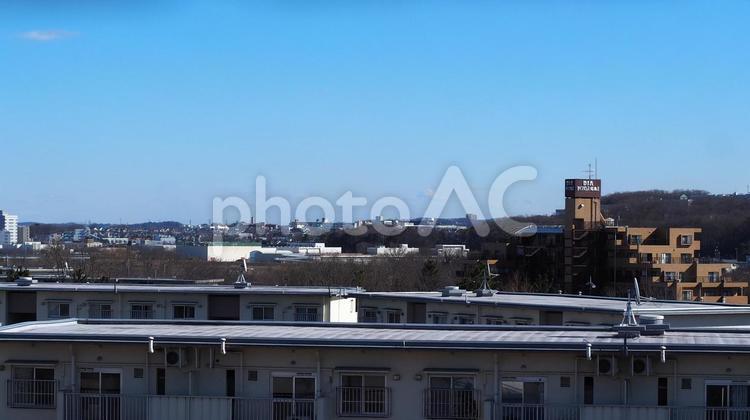 屋上からの眺め・街並みと青空（東京都昭島市） 眺め,展望,眺望の写真素材