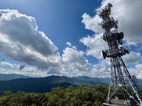 藻岩山山頂から見た山々2 藻岩山山頂から見た山々2の写真