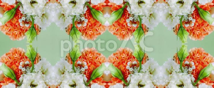 主に白とオレンジカラーの花柄素材 花,白,トルコ桔梗の写真素材